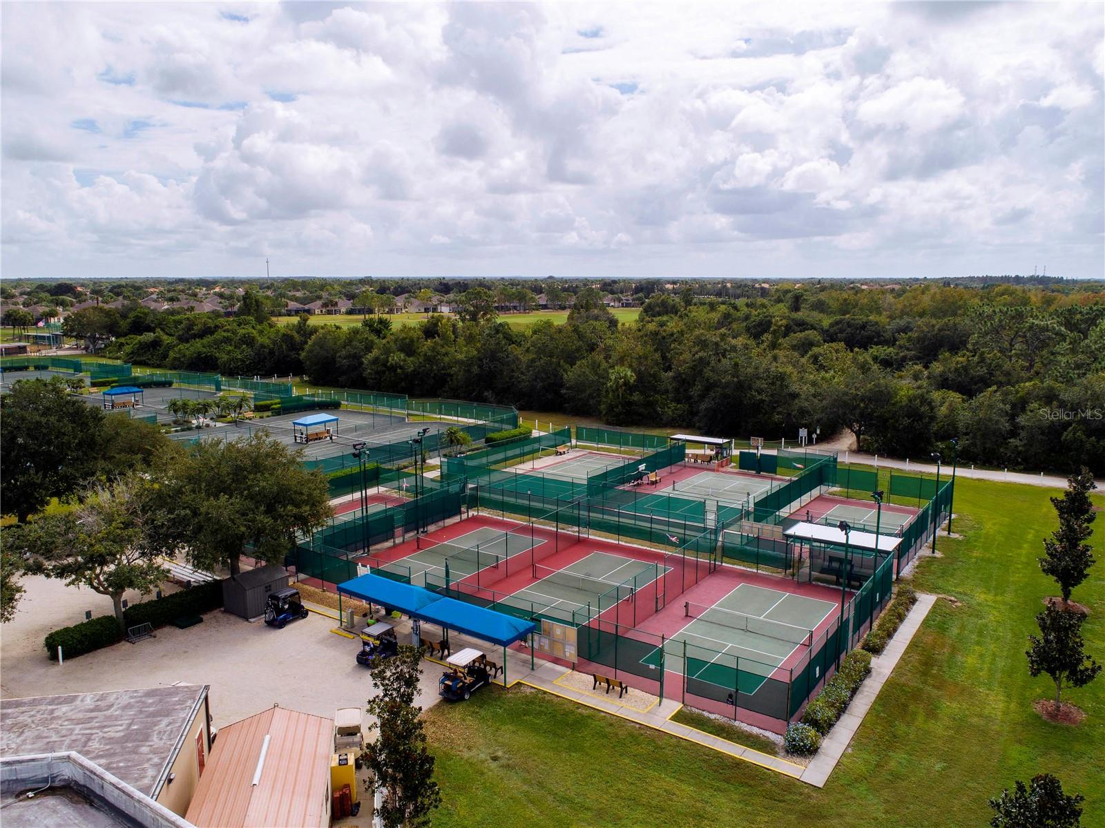 Tennis, Pickleball & Basketball Courts