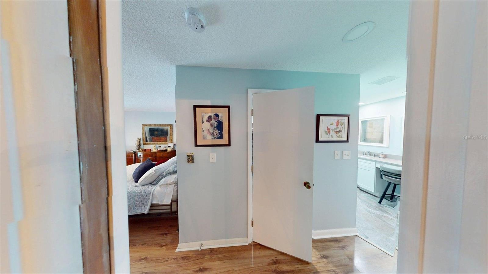 Primary bedroom entrance