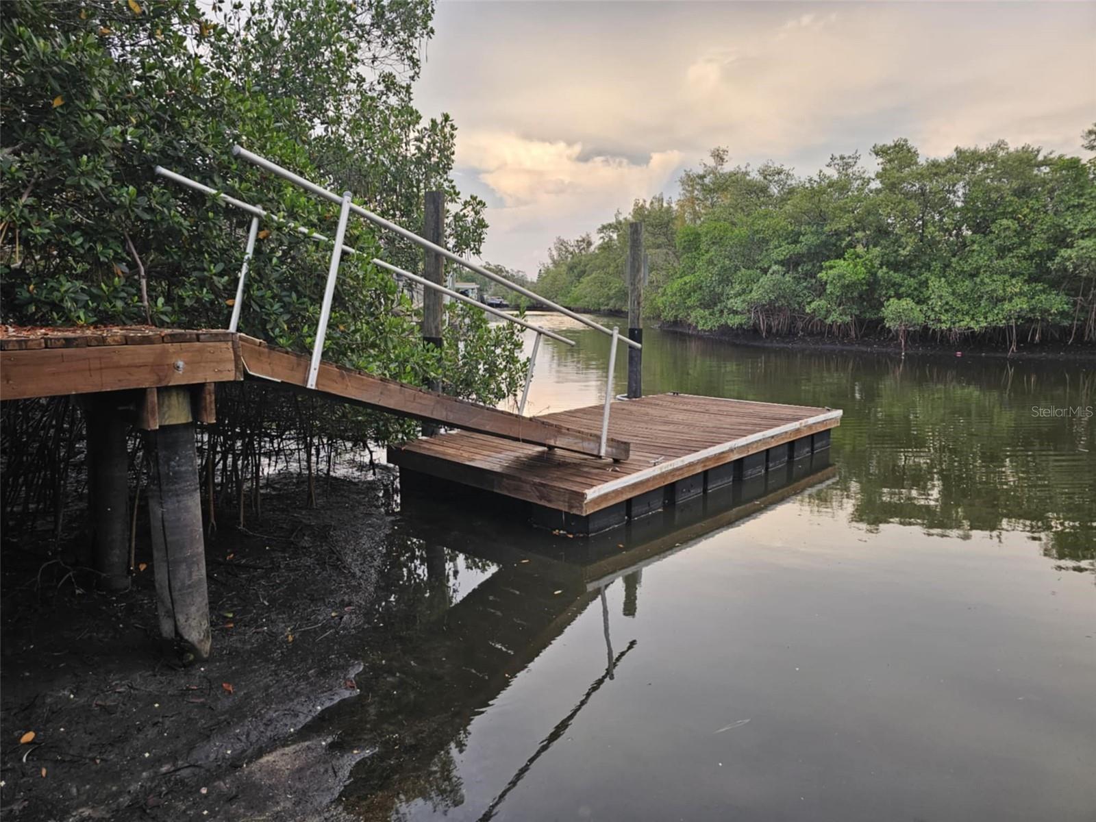 Boat Ramp access to Gulf