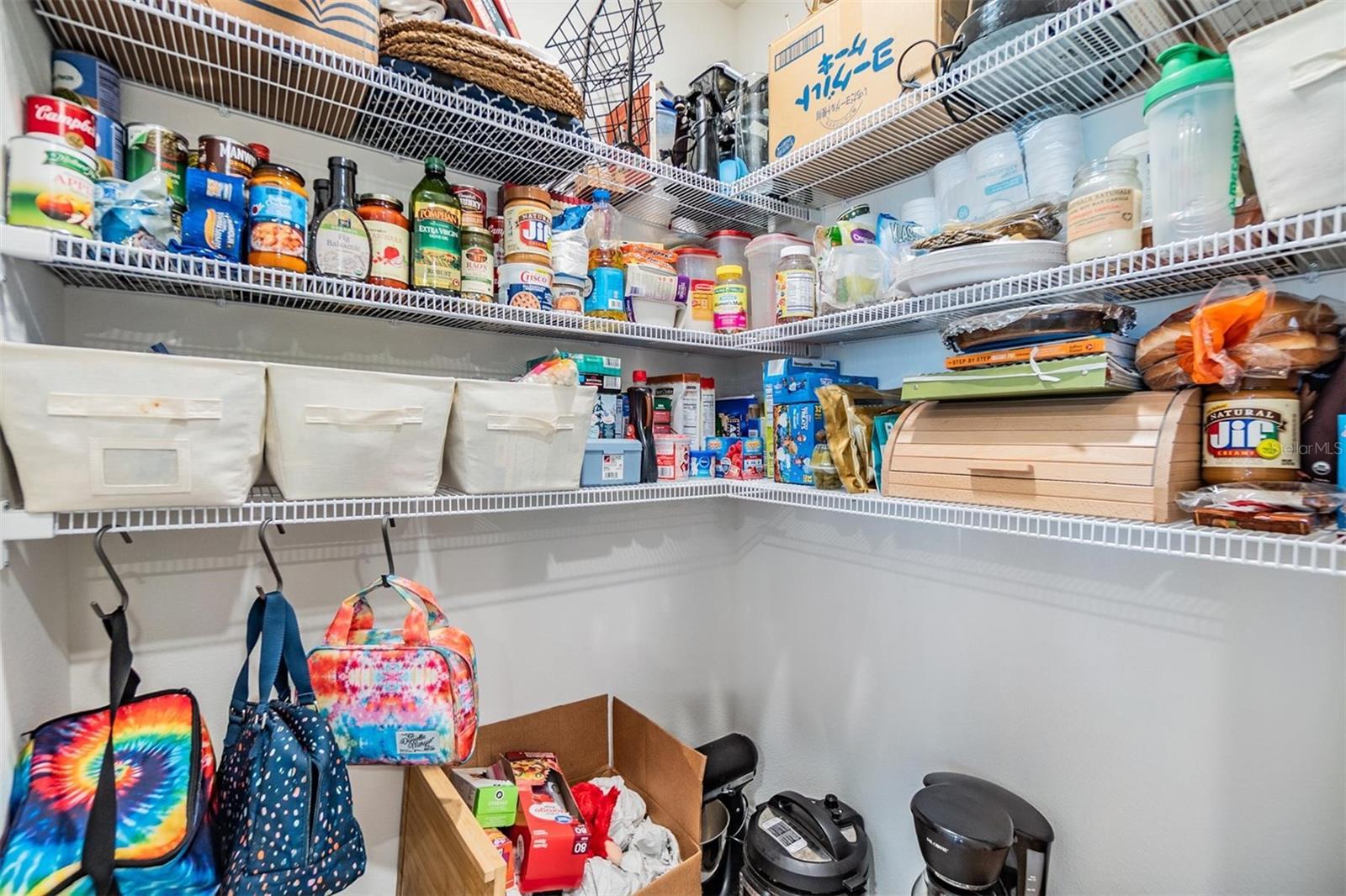 HUGE PANTRY (This pic doesn't do it justice!)