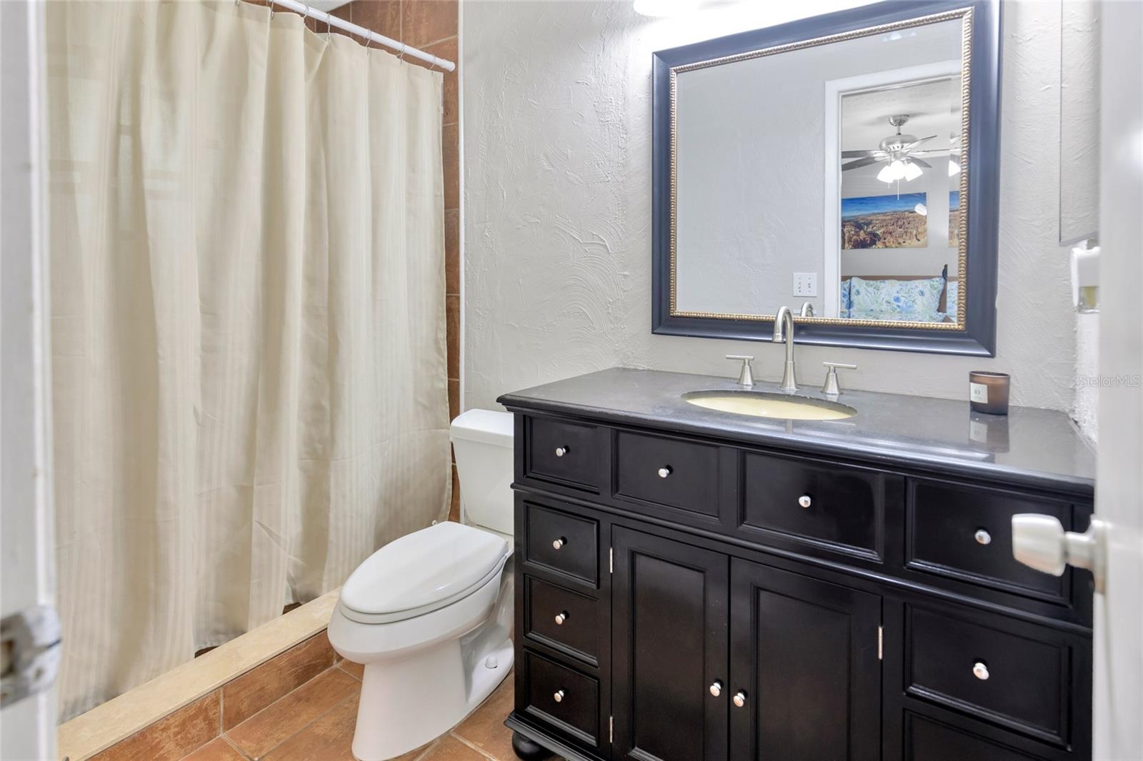 En-suite bathroom!