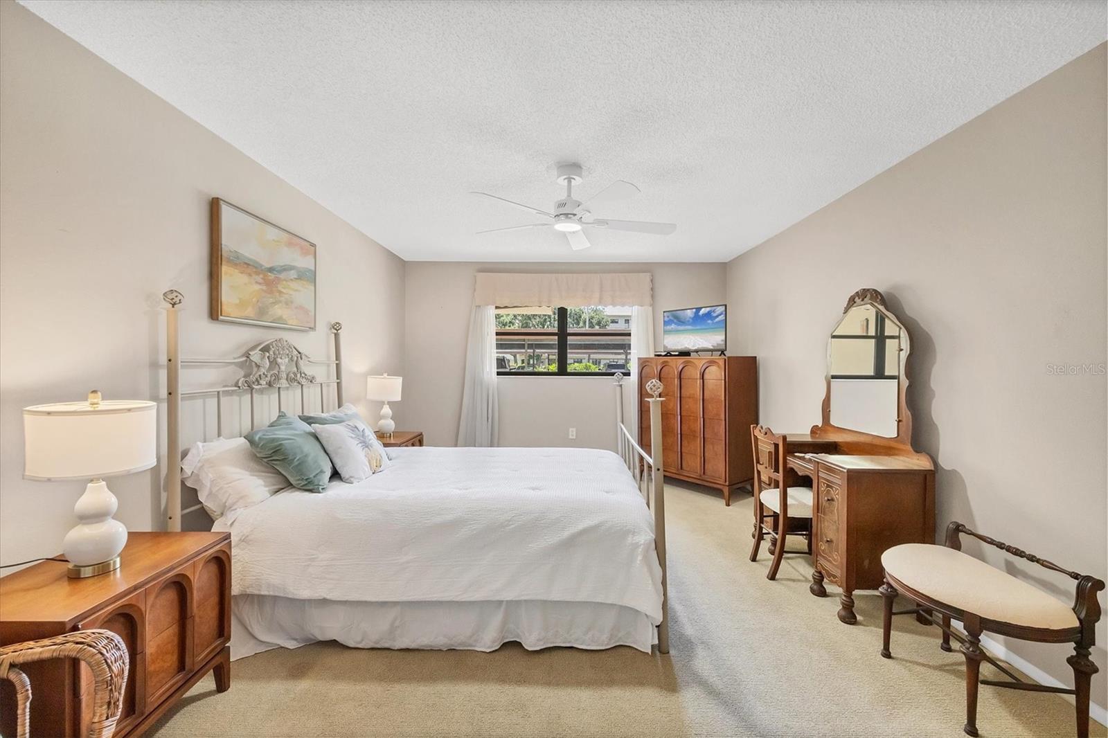 Large primary bedroom