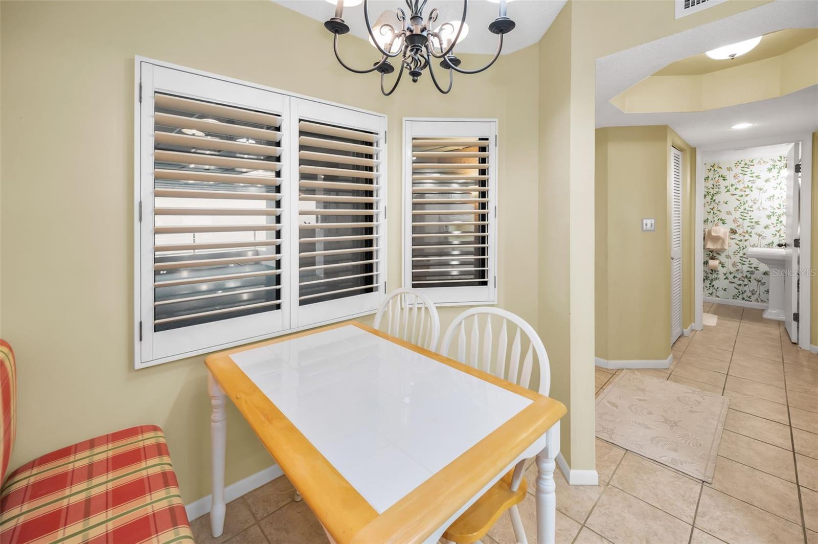 Built-in Dining Nook