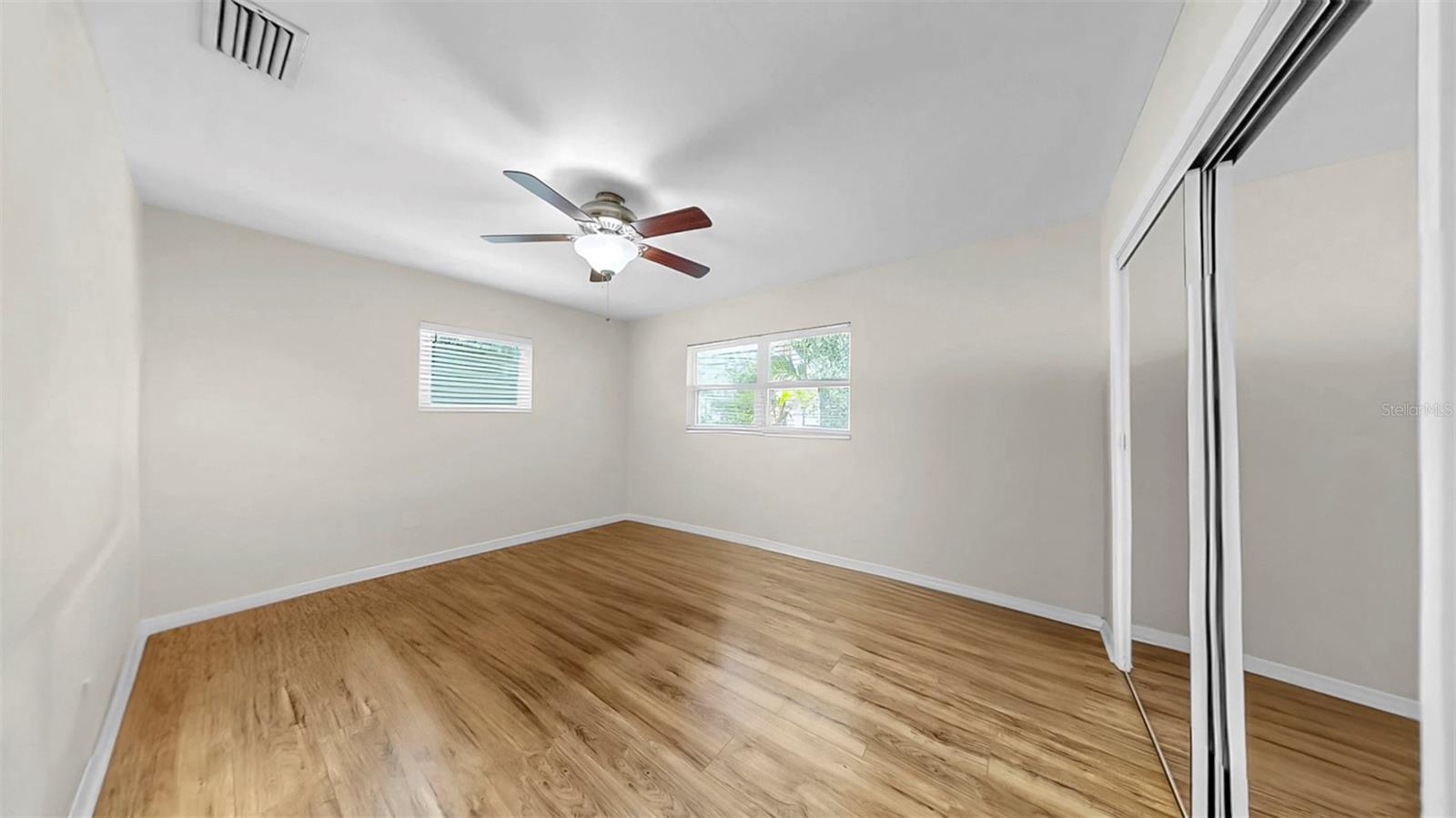 VIRTUAL - Primary Bedroom without furniture