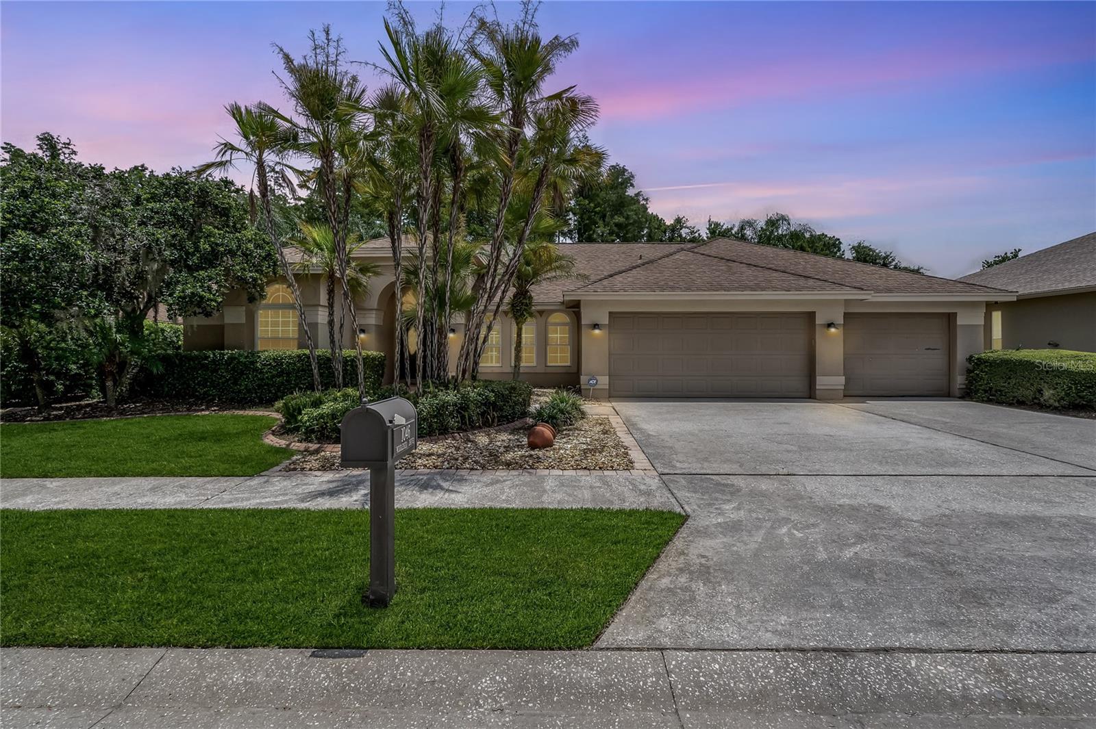 WELCOME TO THIS ULTIMATE FAMILY HOME!