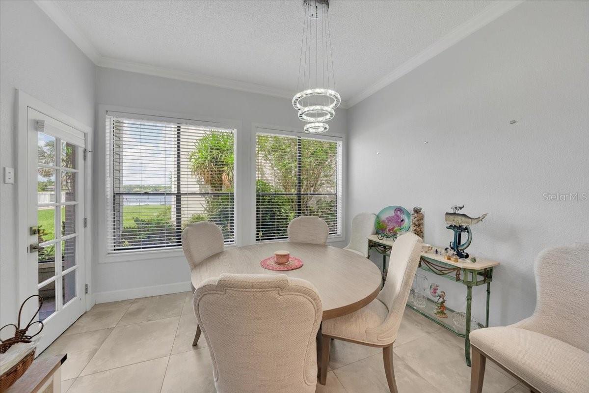 Dining room overlooking Egypt Lake