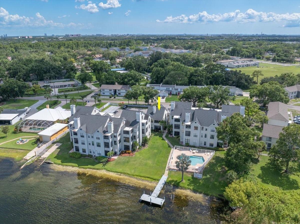 community deeded boat ramp to the left!