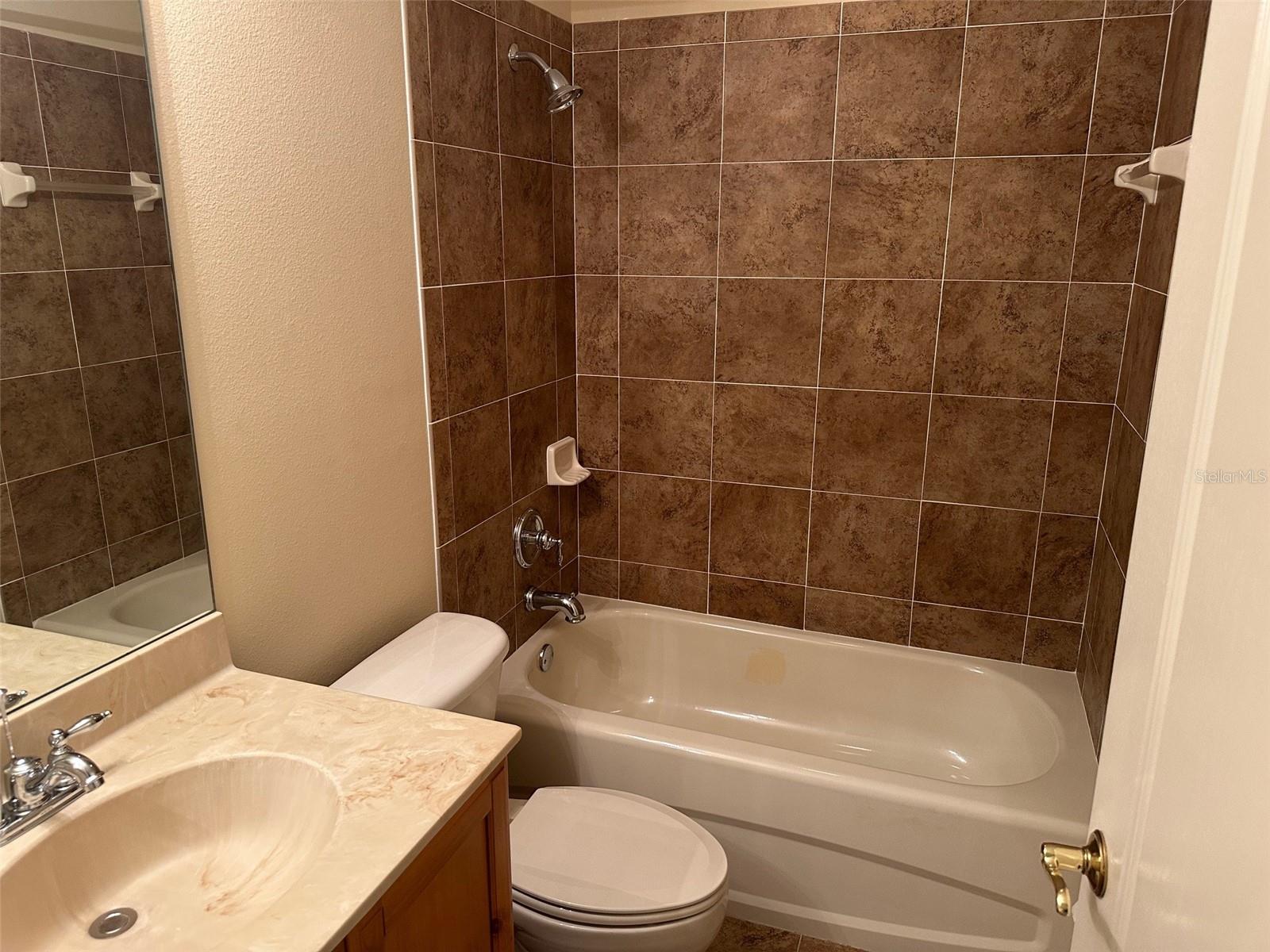 upstairs full bath