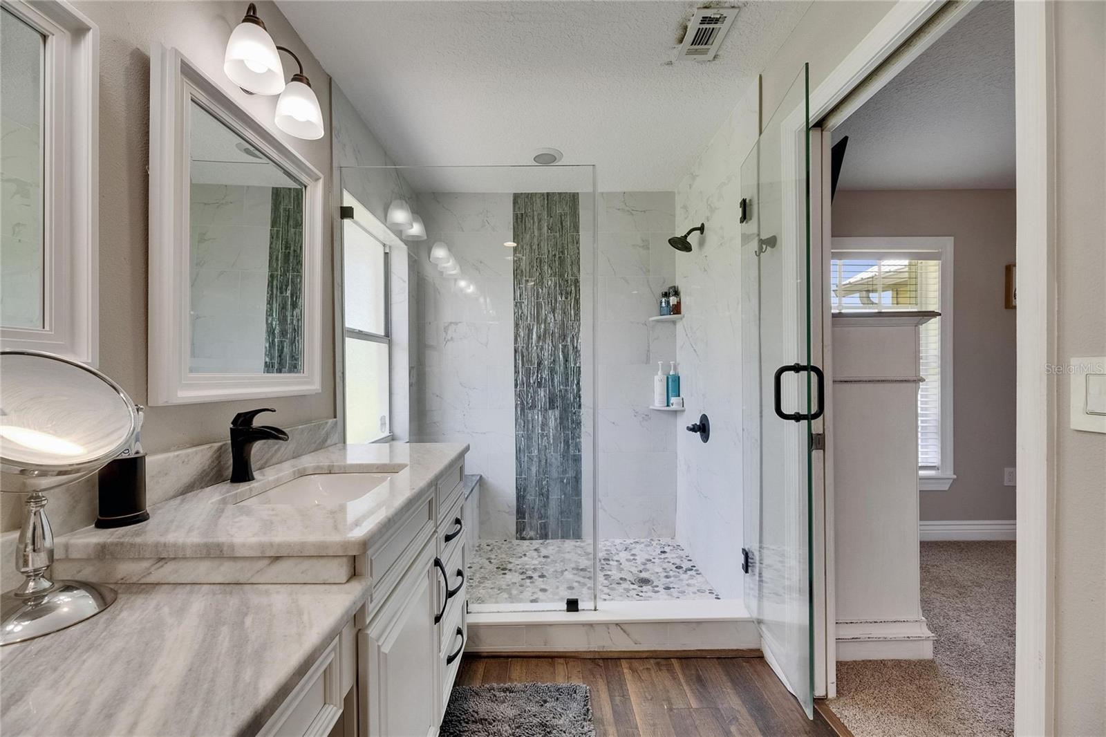 4314 JLR Master Bath