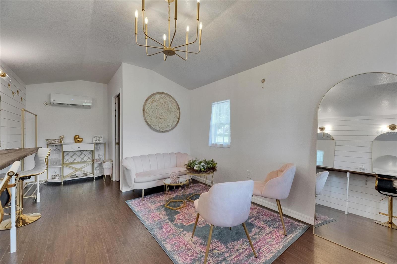 Brides Room