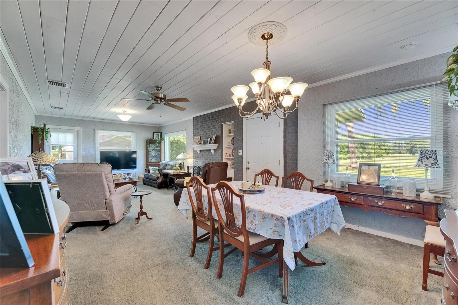 4312 JLR Family Room