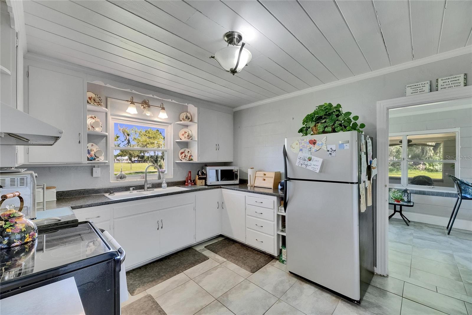 4312 JLR Kitchen