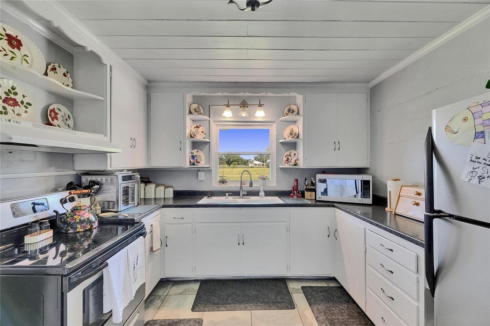 4312 JLR Kitchen