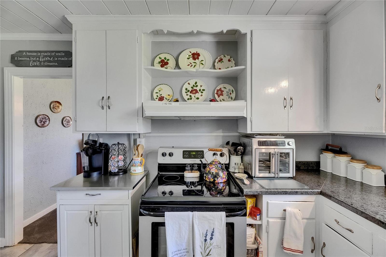 4312 JLR Kitchen