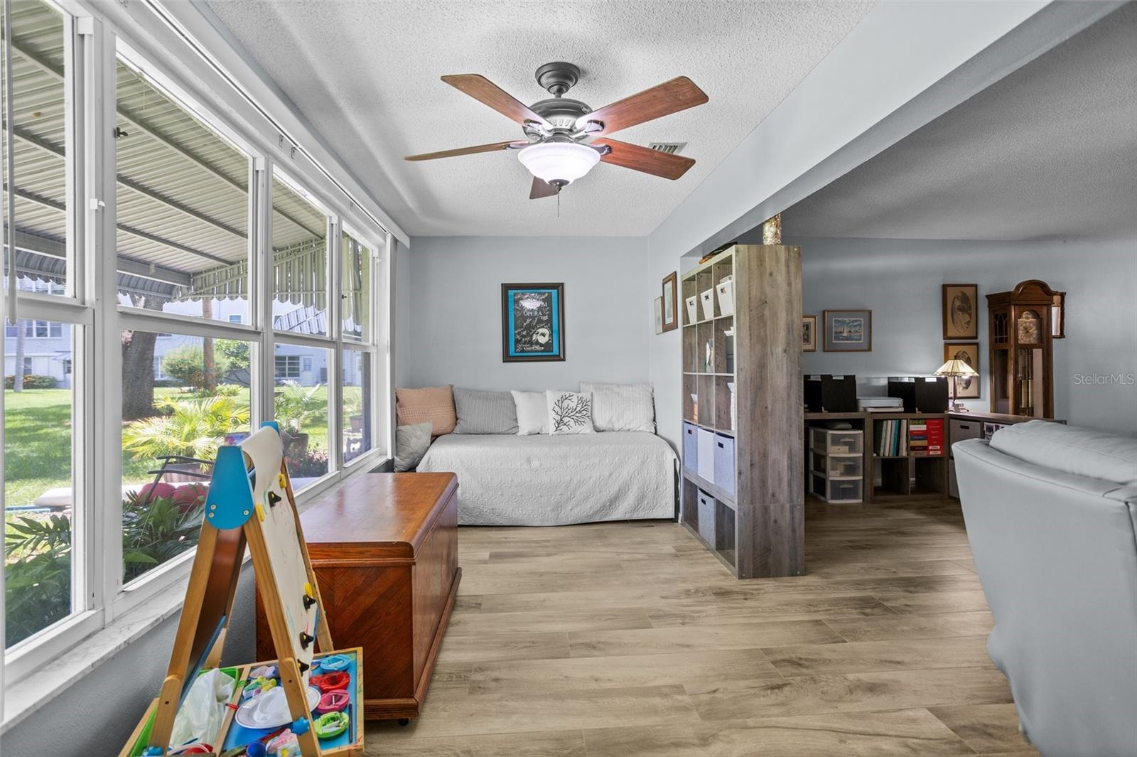 EXTRA SPACE FOR GUESTS TO STAY