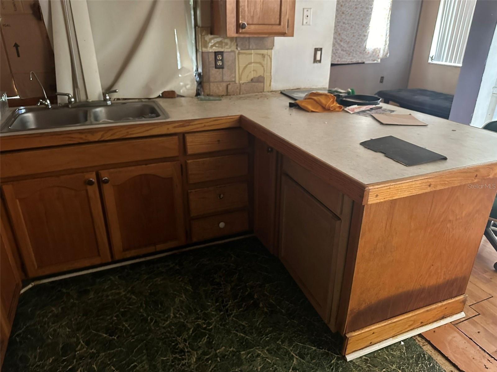 G5098716