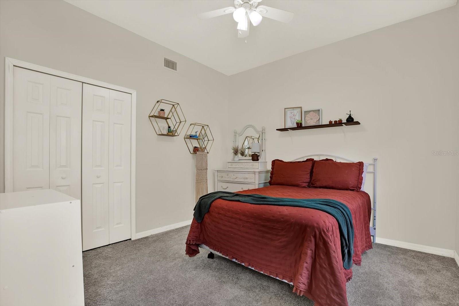 Secondary bedroom