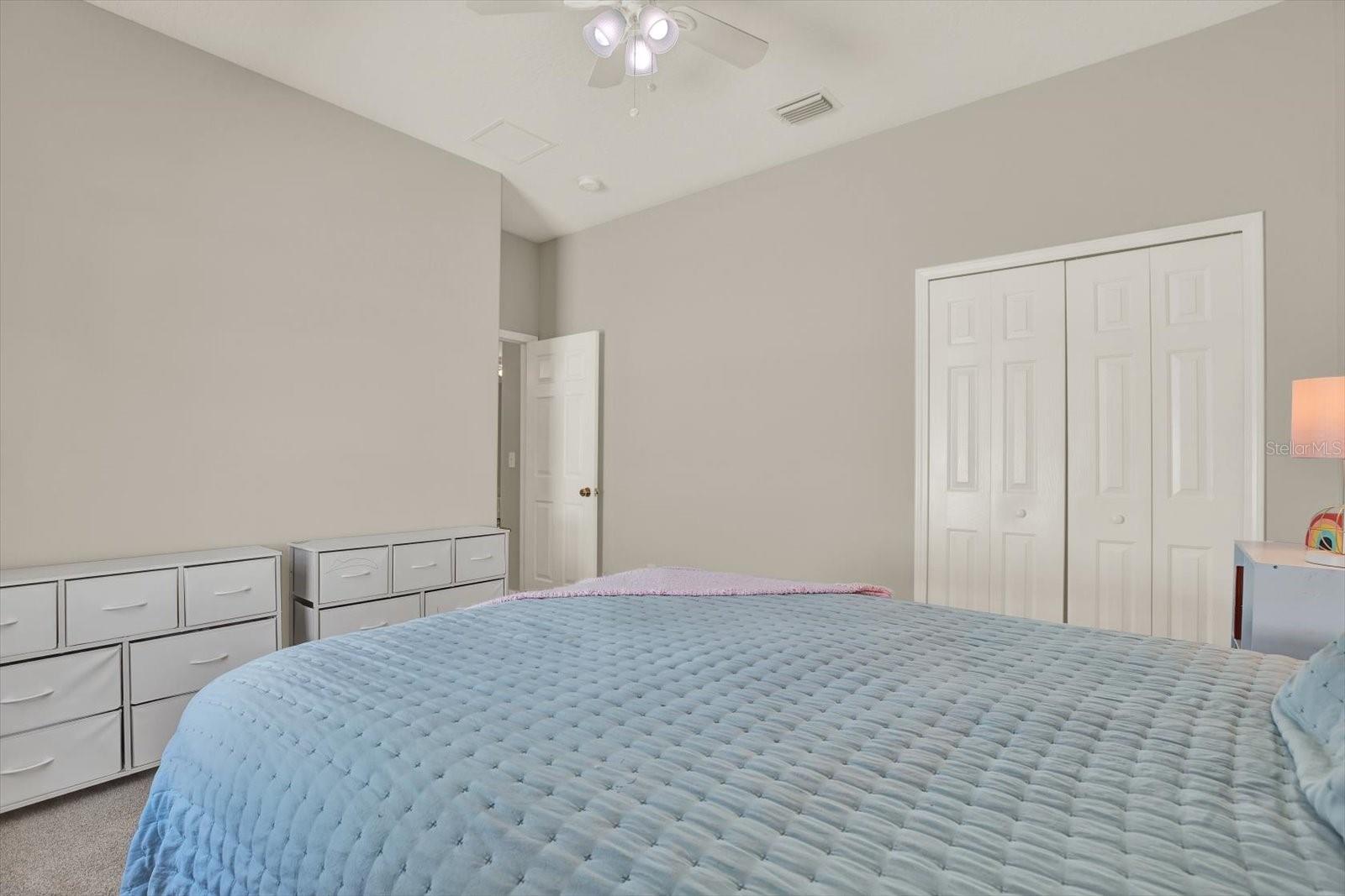 Secondary bedroom