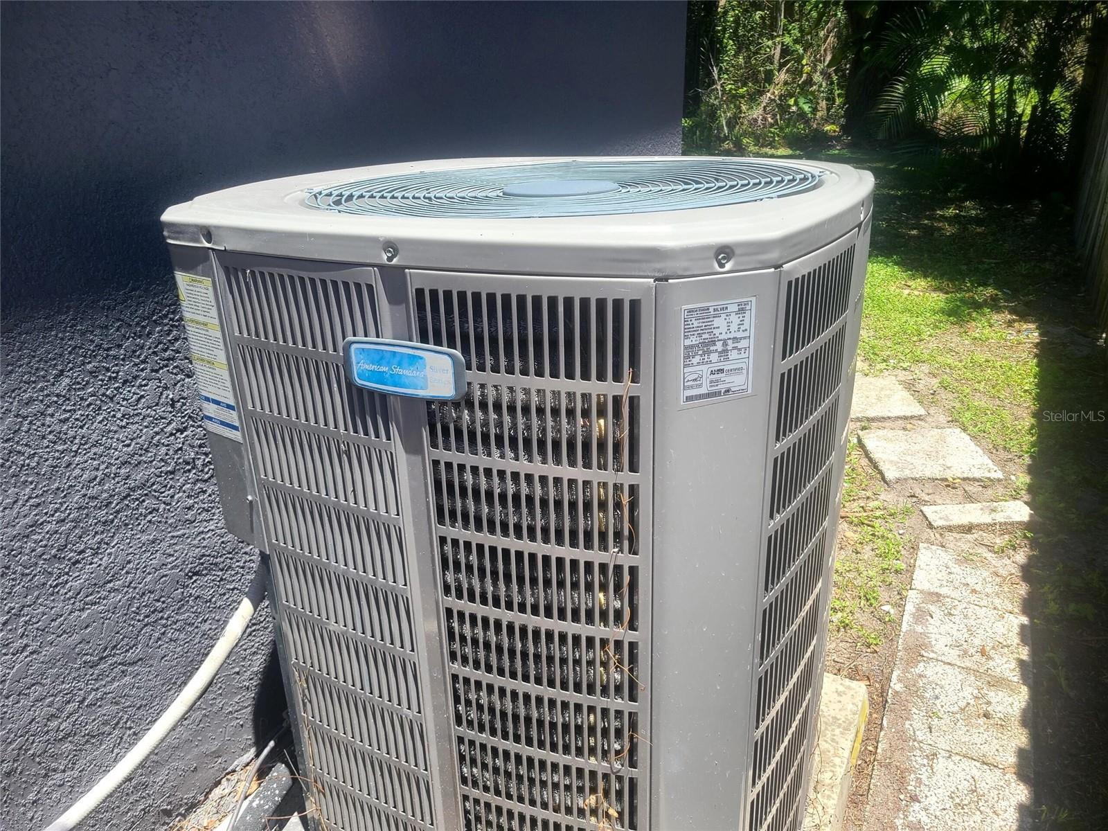 Newer A/C 18 ser Heat-Pump