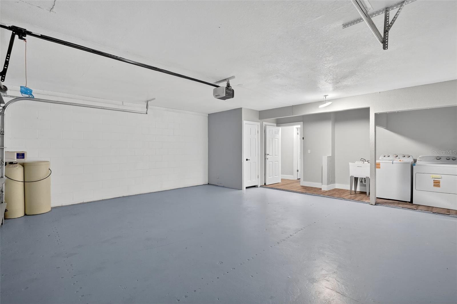 Auto Garage Door Opener & Floors