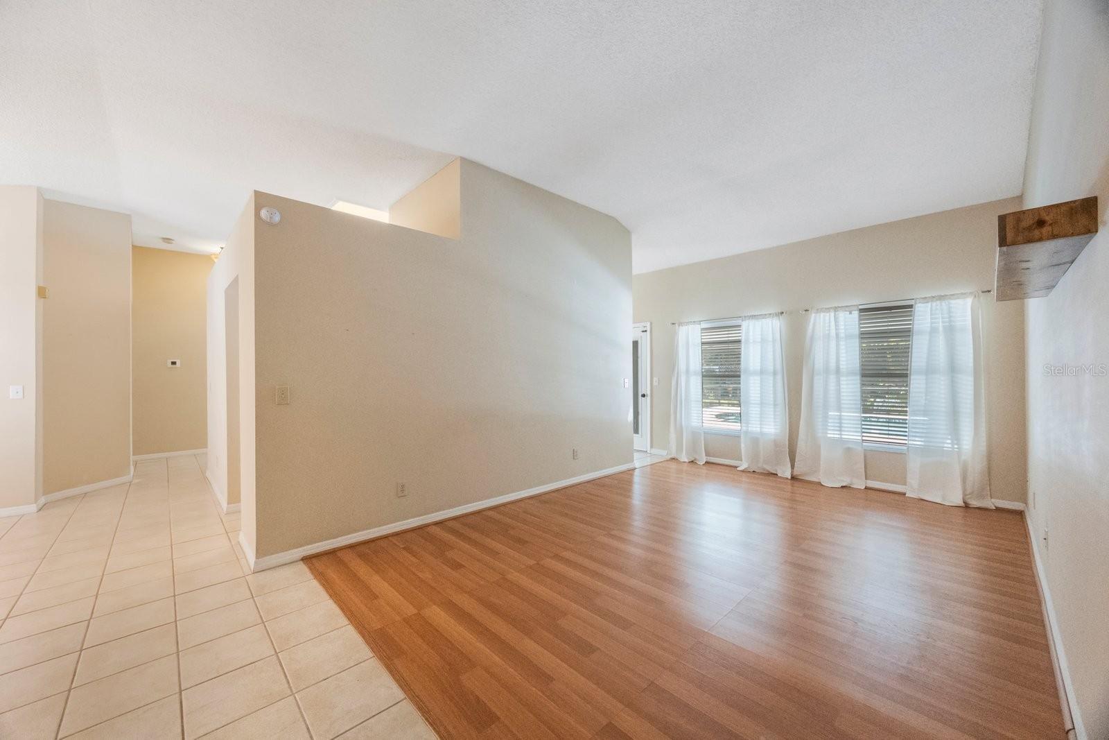 Formal Living Room 11x17