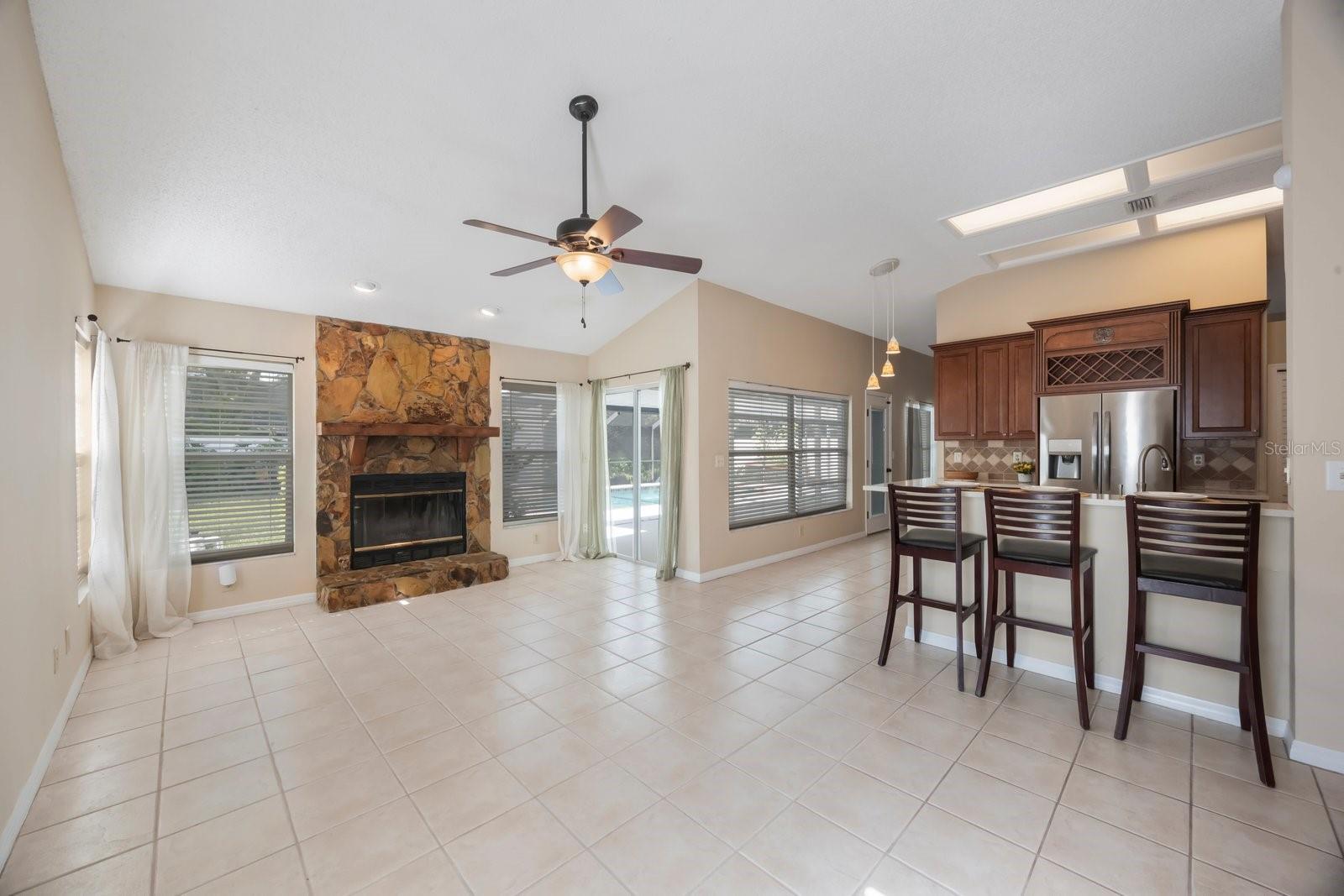 Family Room/Kitchen Combo