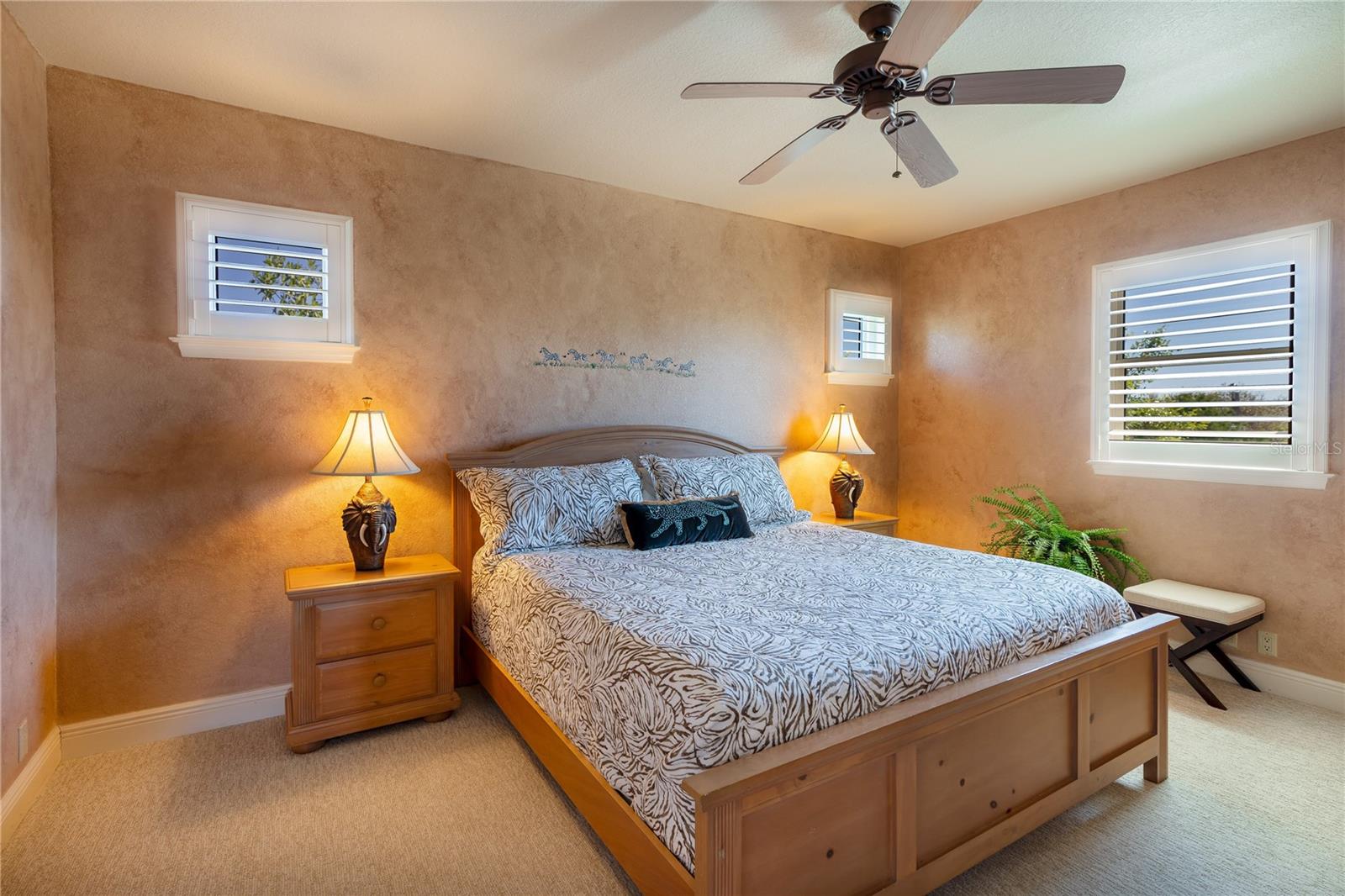3rd floor Bedroom with a King bed
