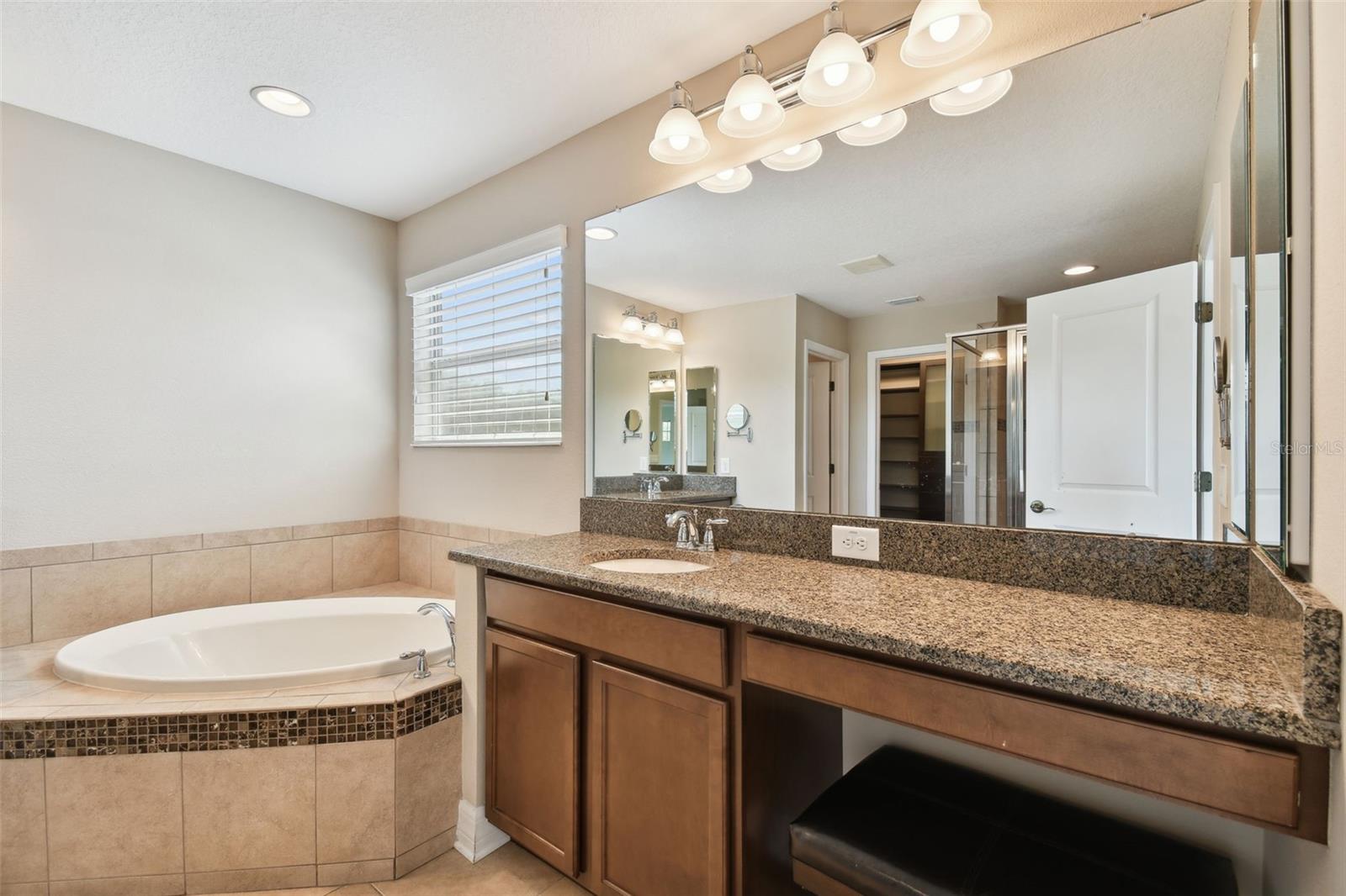 Split vanities!