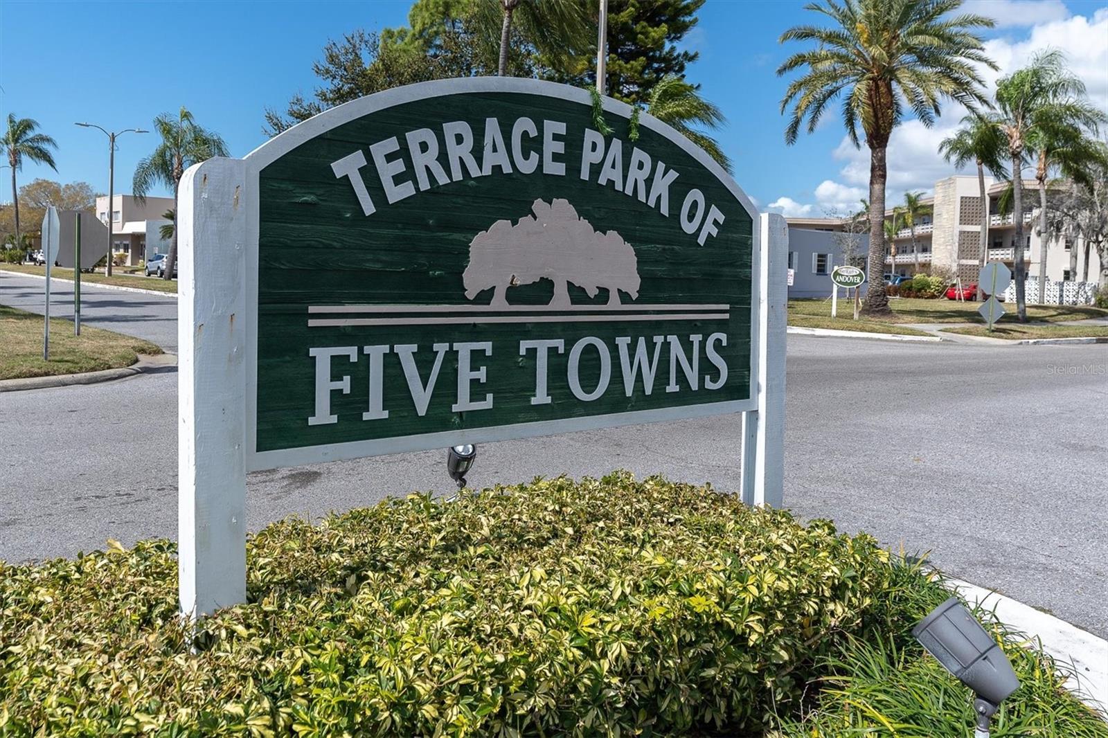 8198 Terrace Garden Dr N, #511