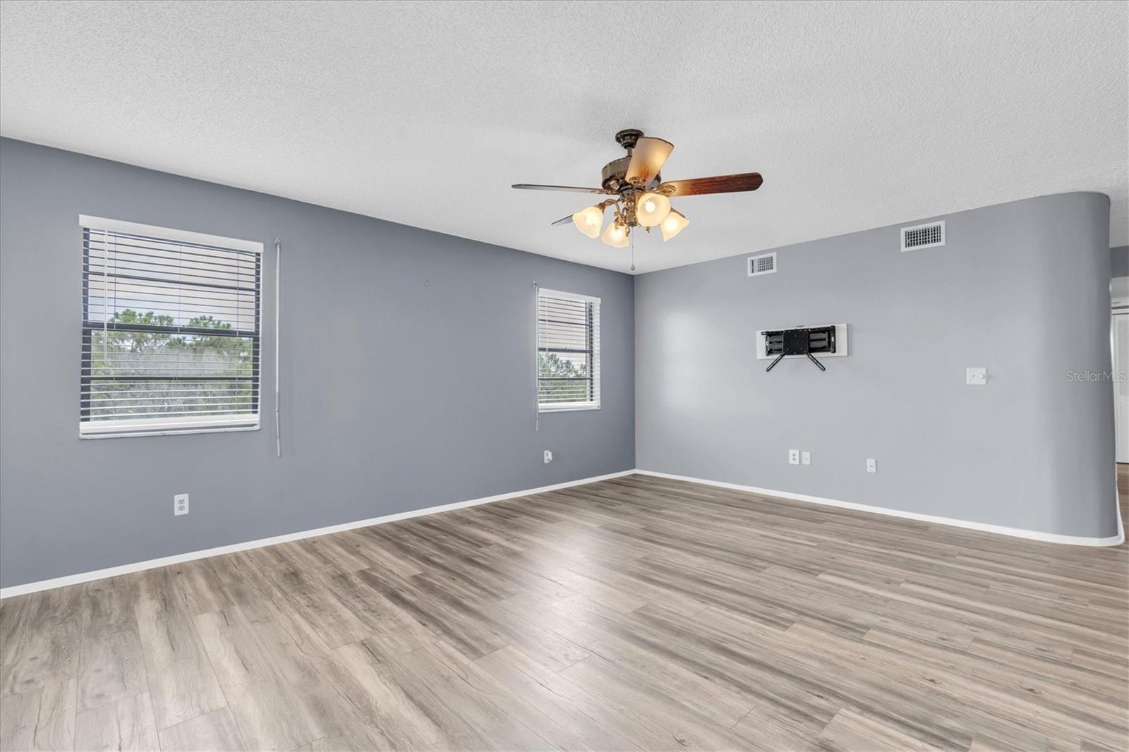 Opposite side of the living area.