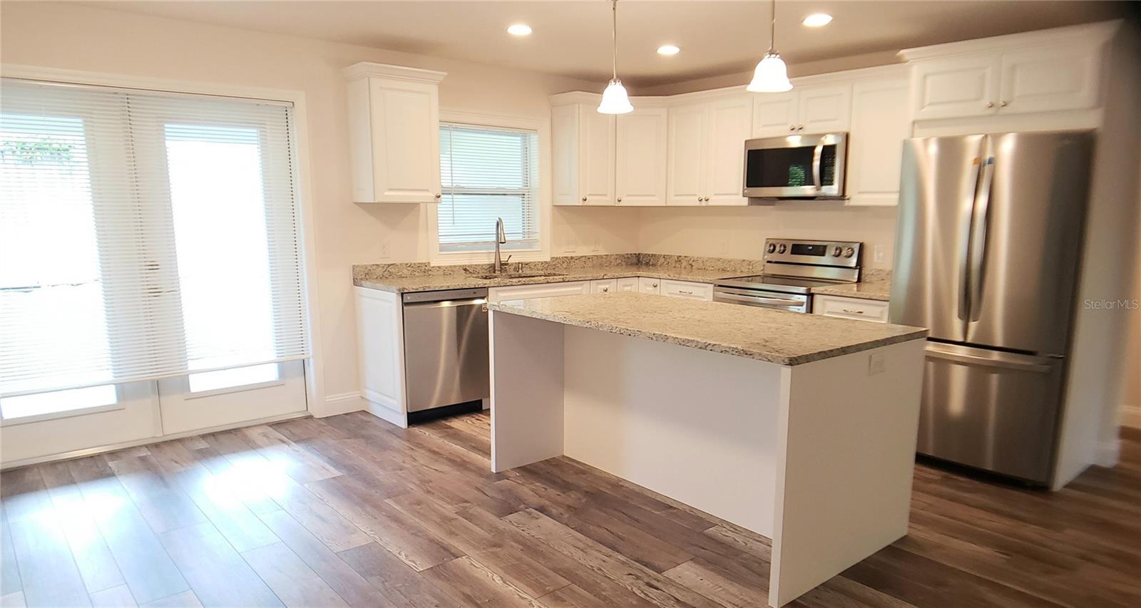 Kitchen Island with Breakfast bar.