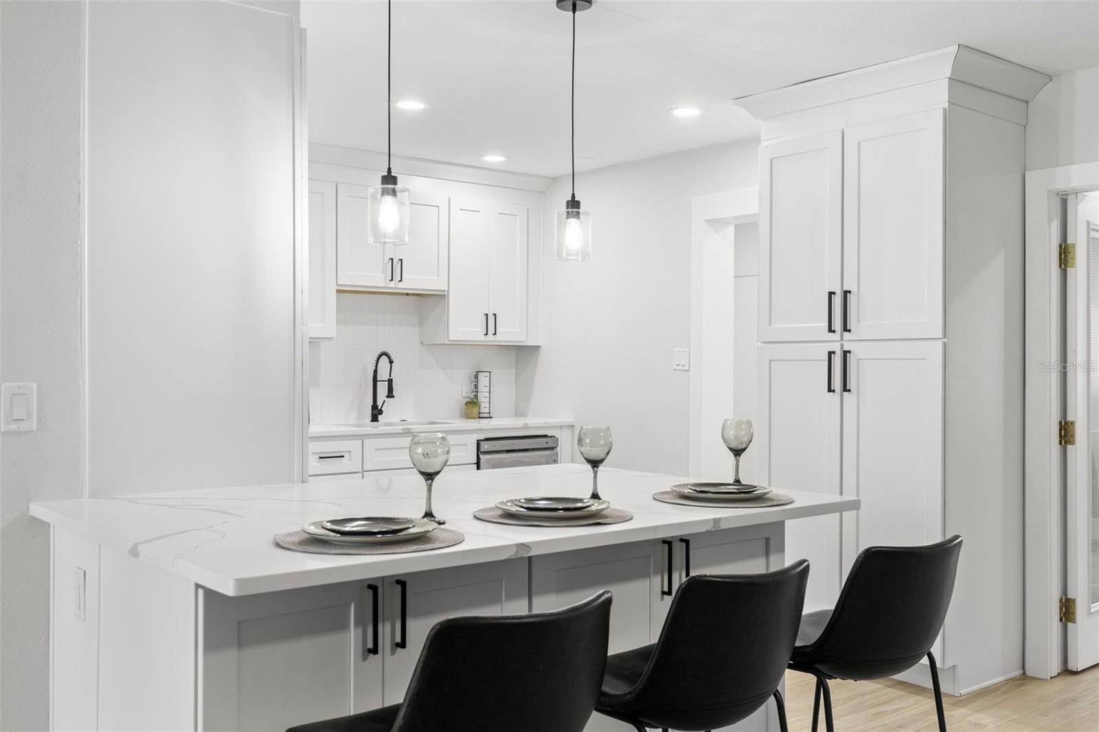 Breakfast Bar