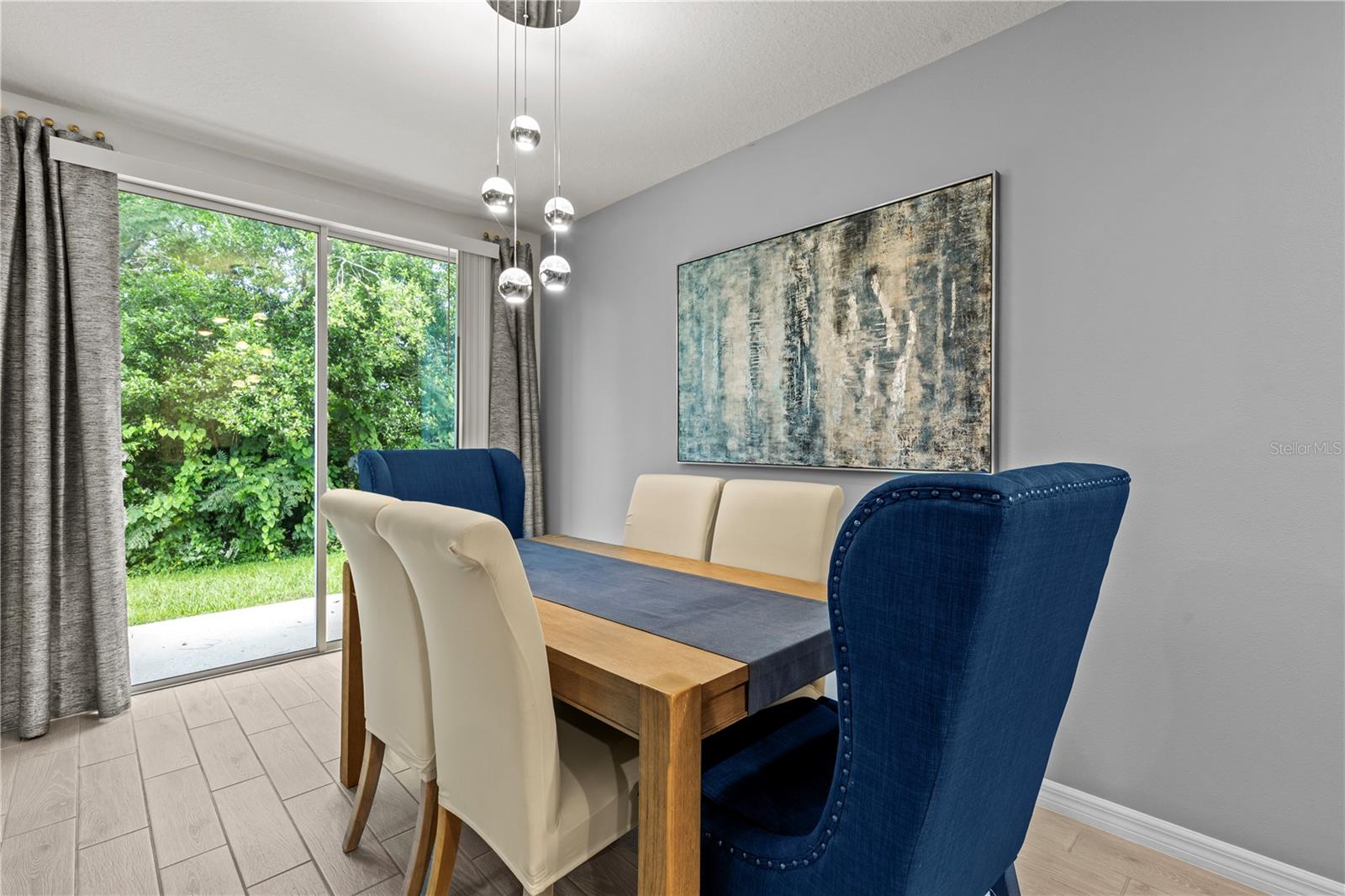 Dining Room & Sliding Glass Doors