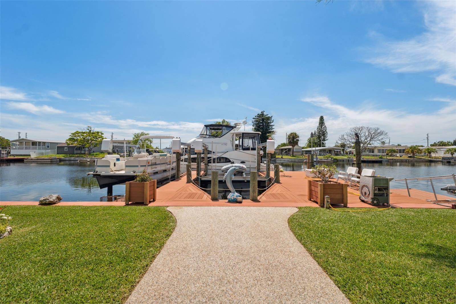 Dock