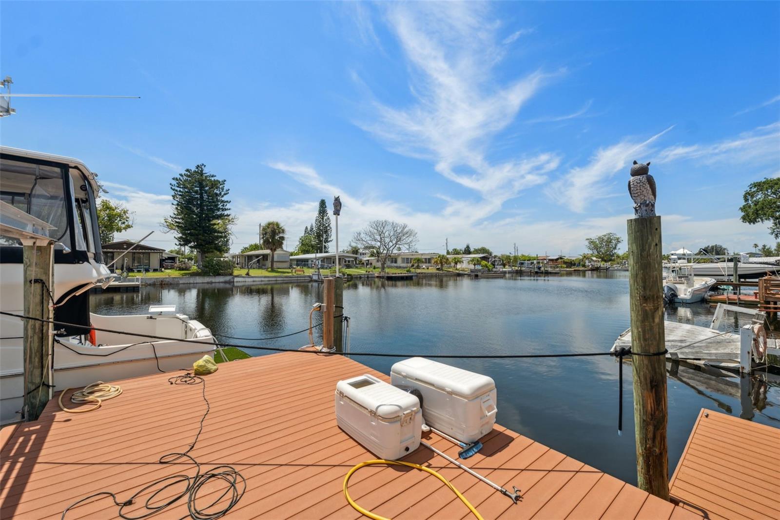 Dock
