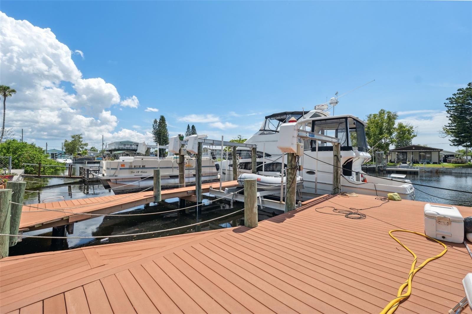 Dock