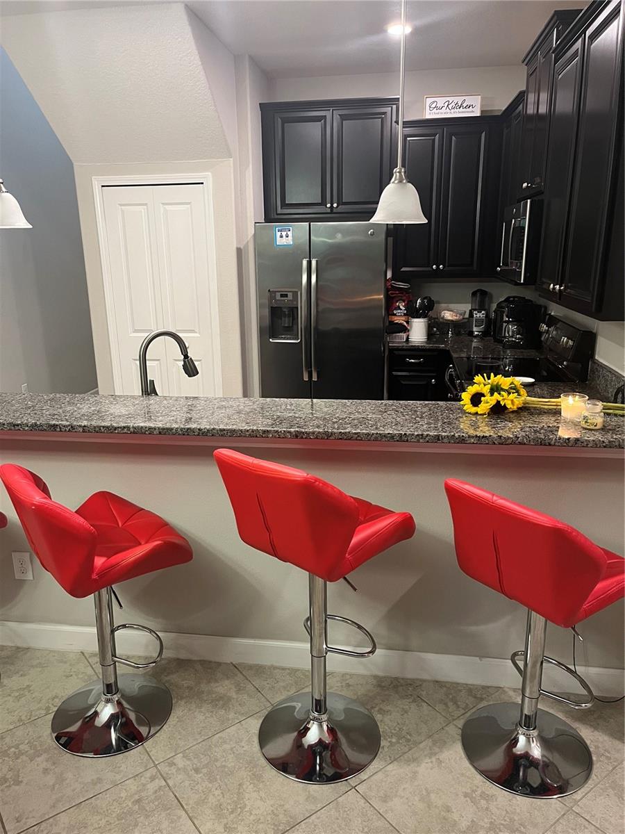 Breakfast bar