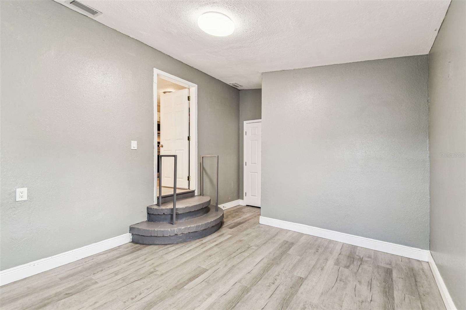 Possible 4th Bedroom