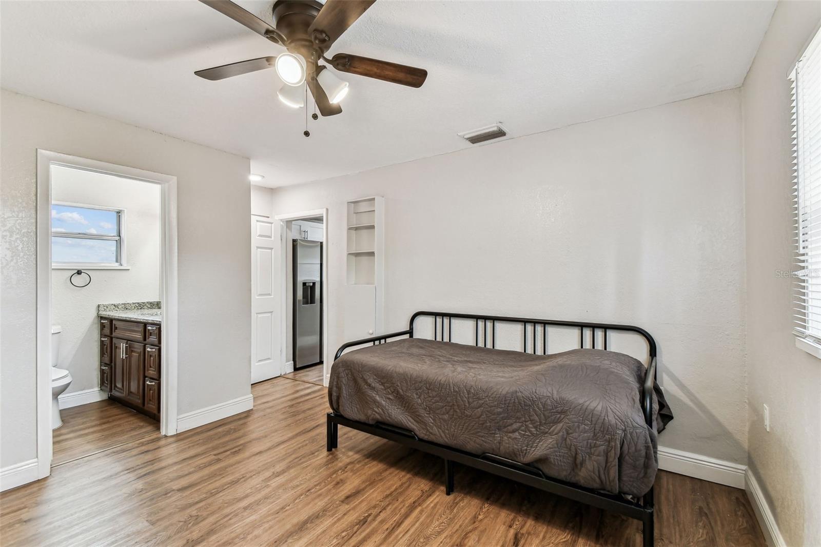 Bedroom with en-suite bathroom