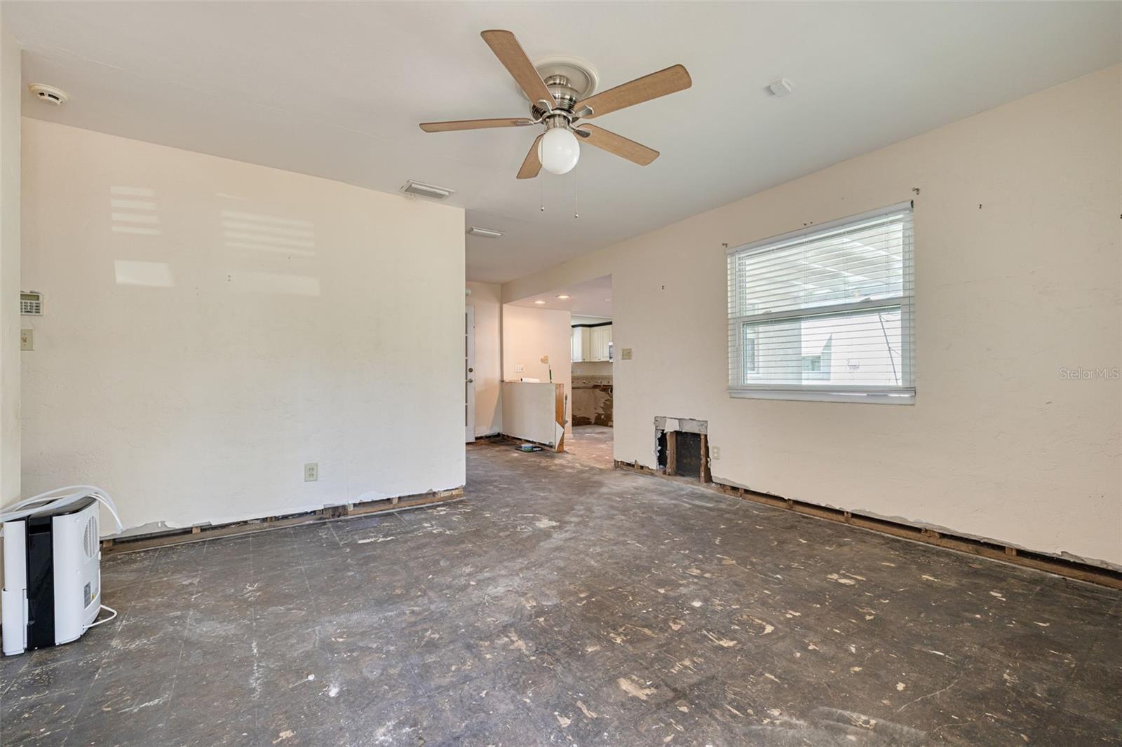 Title flooring throughout