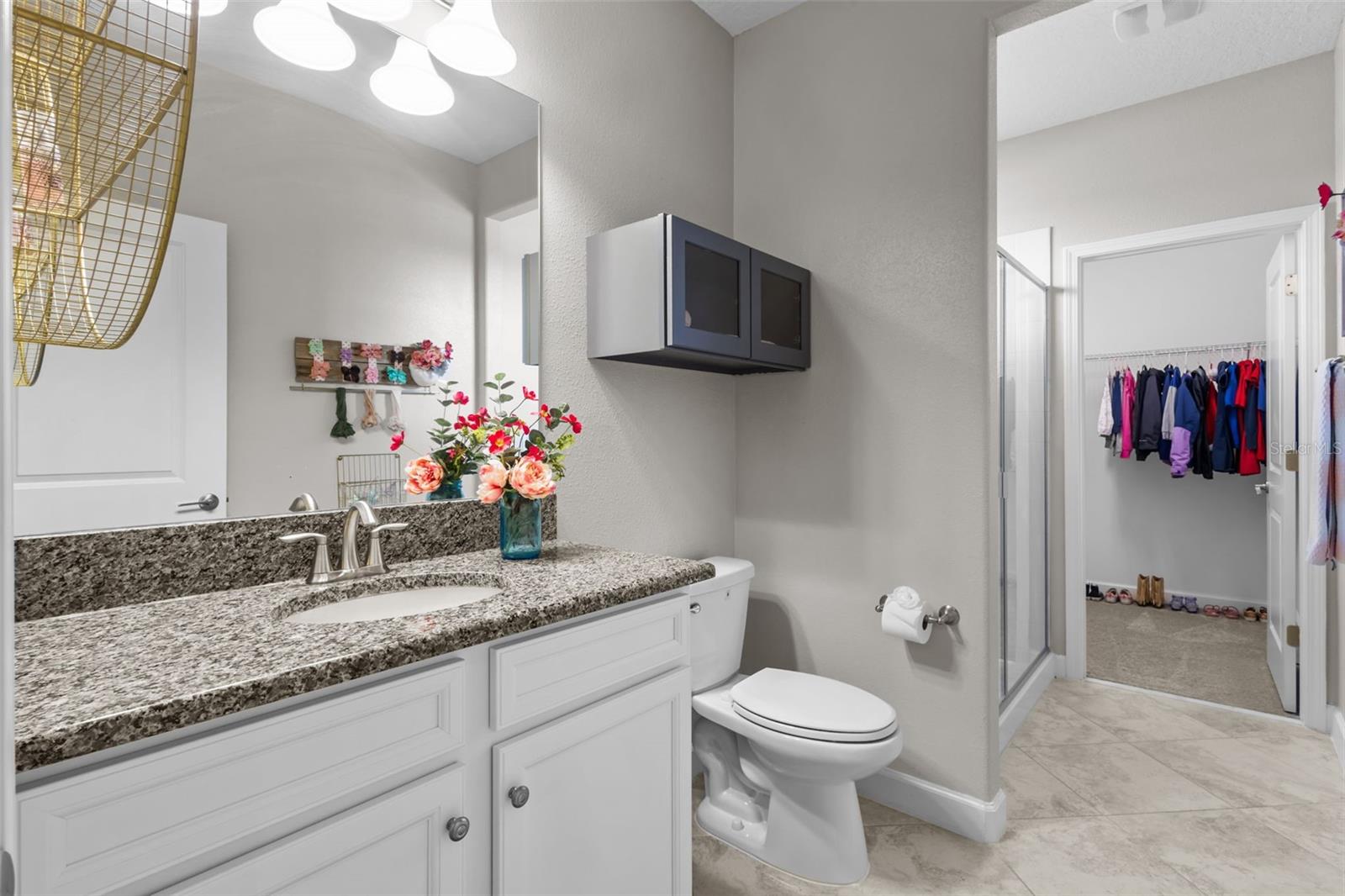 Bathroom 3 (en suite to bedroom 3)