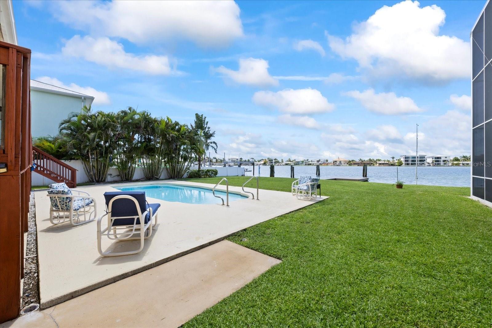 Large open pool deck