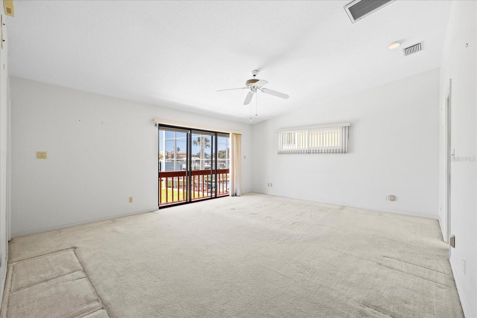 Primary suite