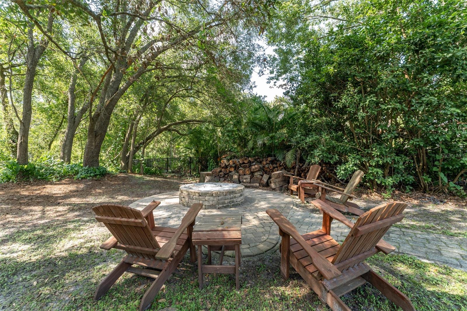 Firepit Backing to Beautiful, Private Conservation