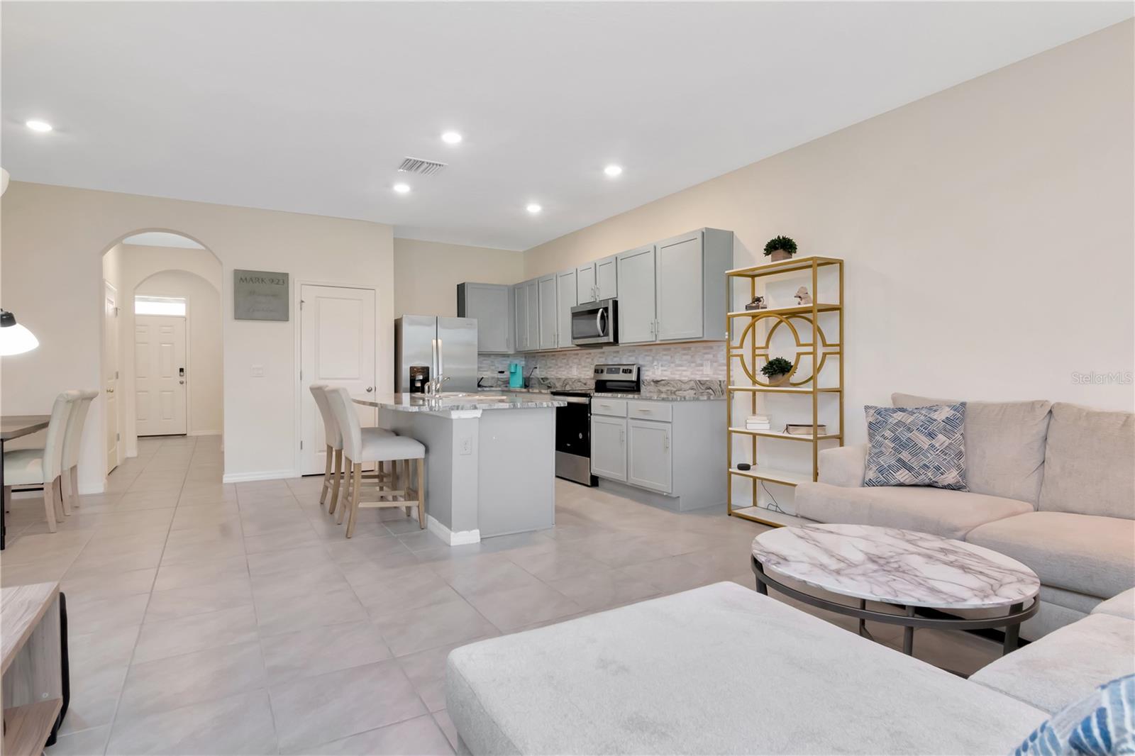 Open Concept - Kitchen, Livingroom, Dining Area