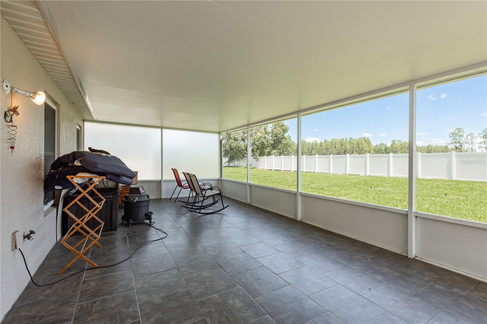 Screened in lanai