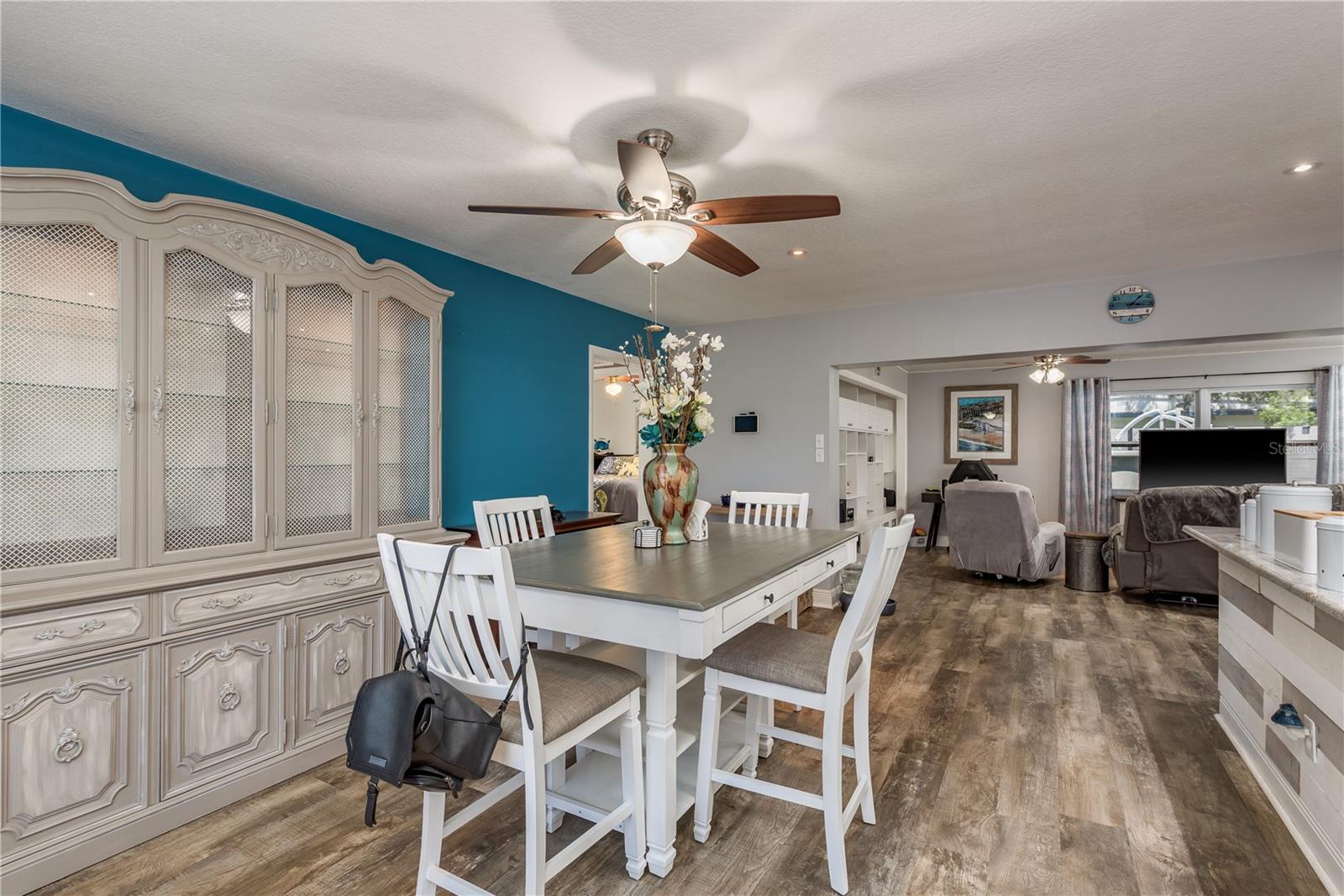 Open dining area