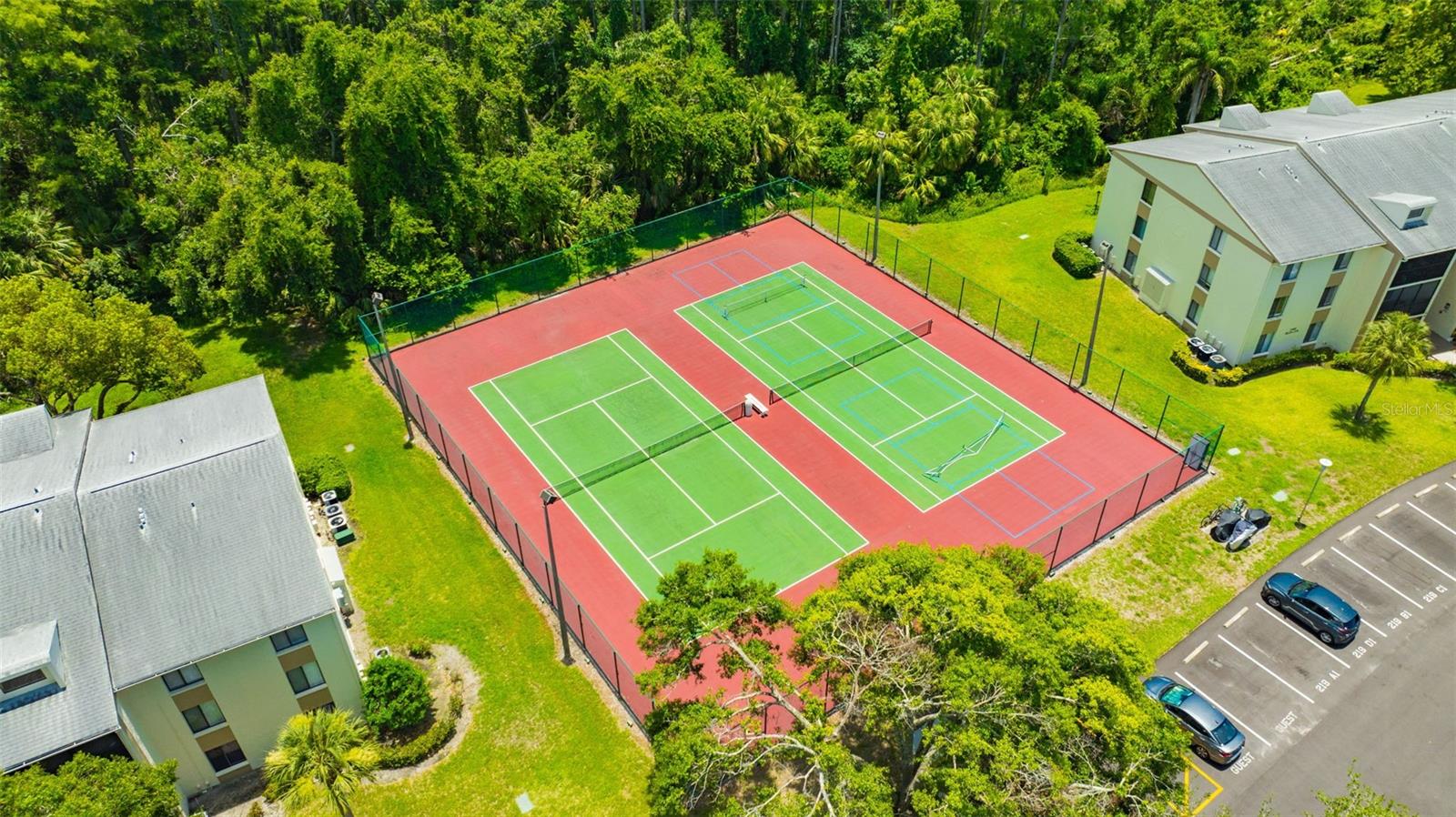Community Tennis Courts