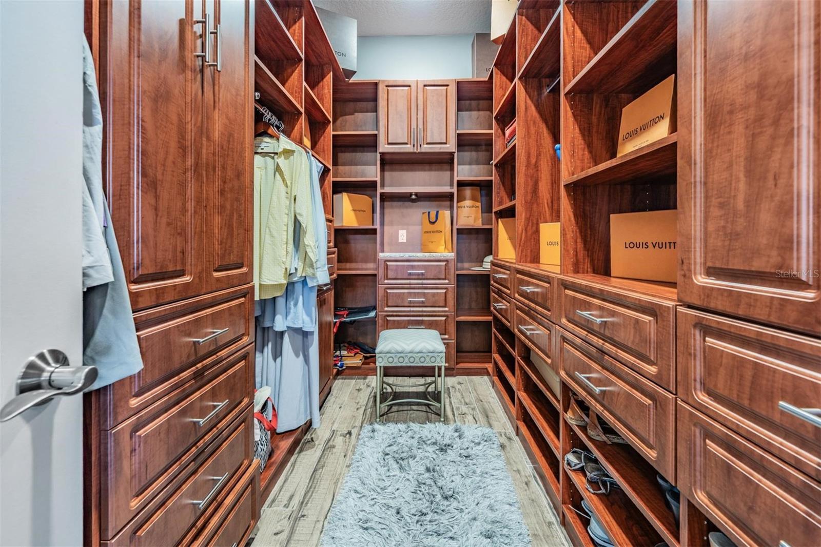 Hers - Built out Closet