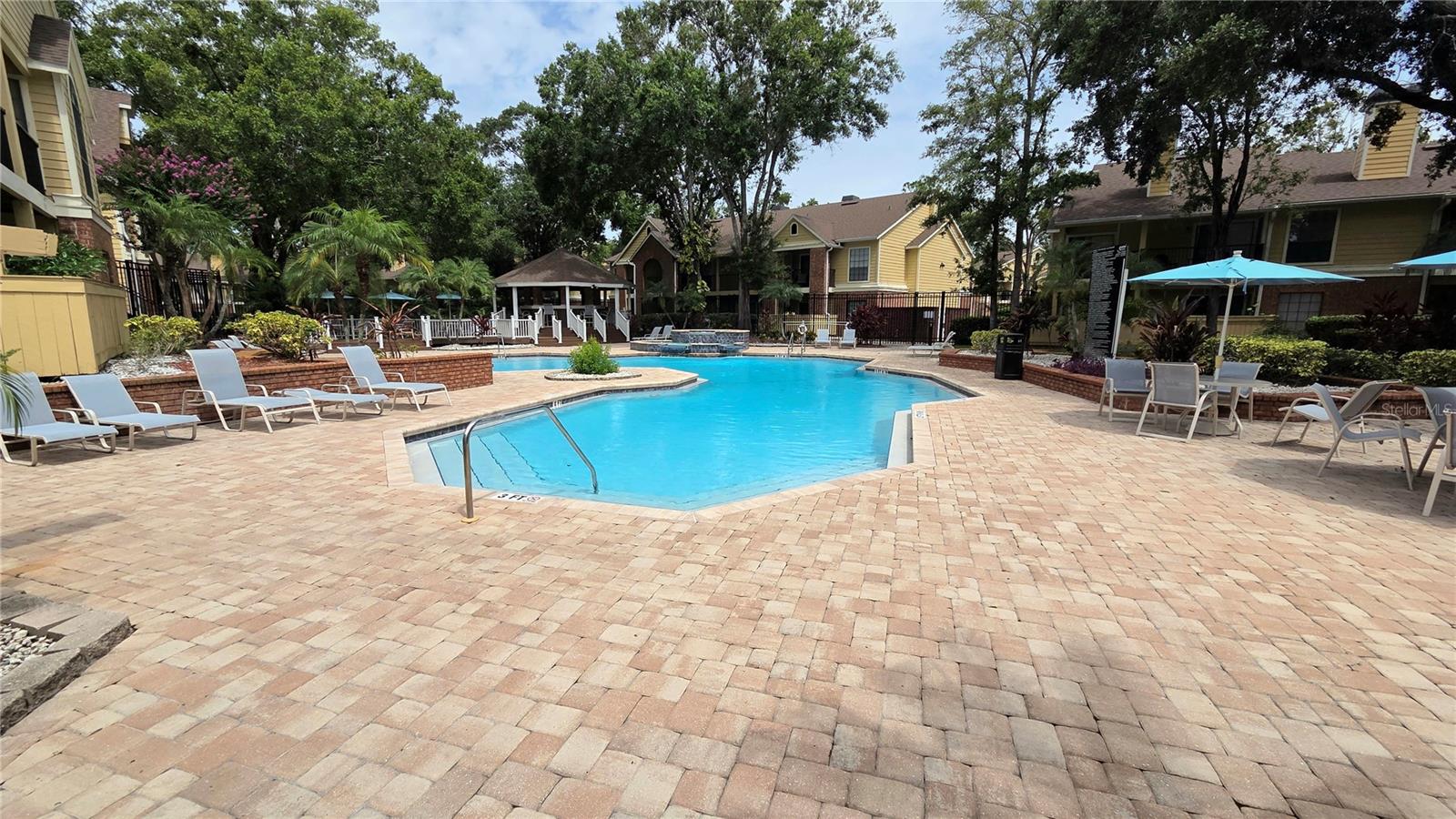 Community Pool and Spa